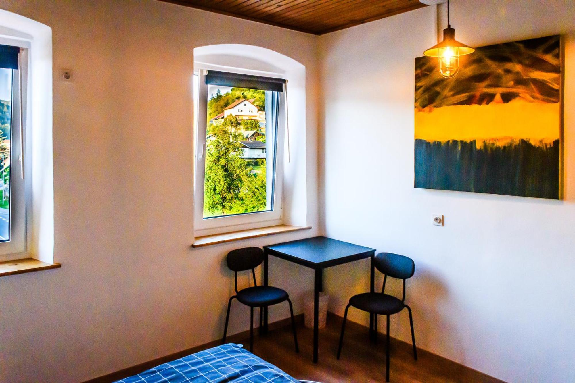 Laas Art Gallery Stari Trg pri Ložu Kültér fotó